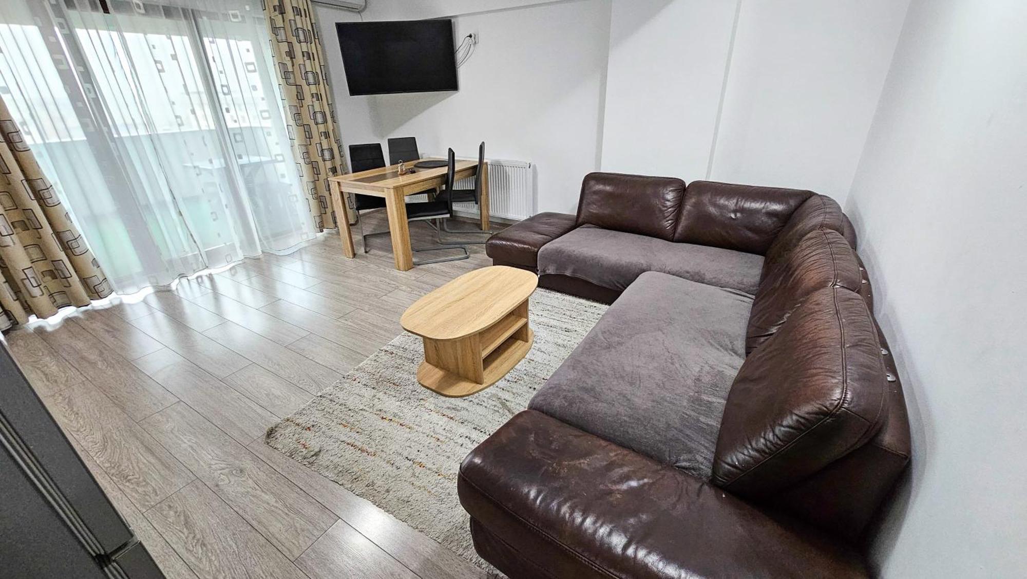 Apartament Dem Radulescu 3 Camere! รึมนิคูวัลเจีย ภายนอก รูปภาพ